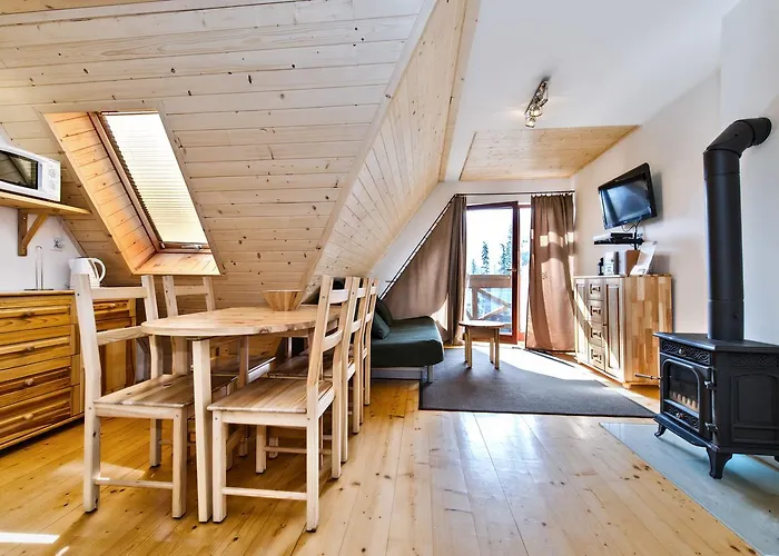 - Chotarz, Sun & Snow شقة